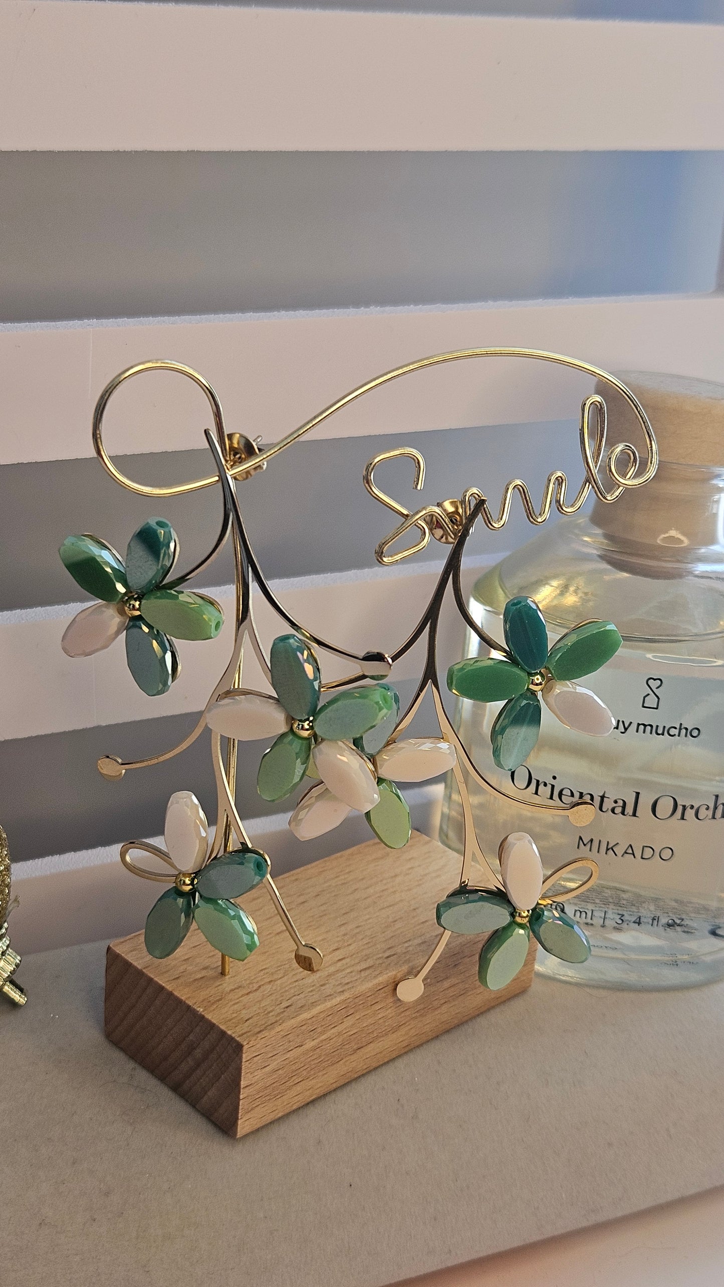 Boucles d'oreilles cristal fleur verte structuree