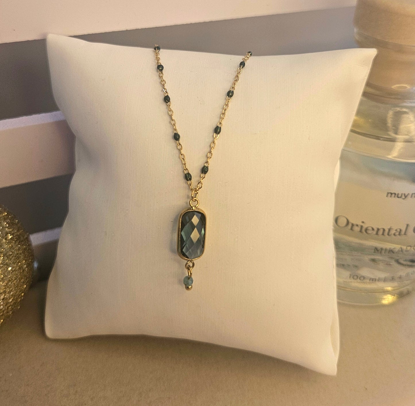 Collier cristal bleu