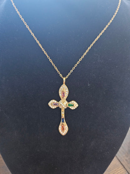 Collier croix cristal
