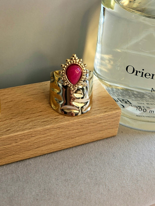 Bague couronne pierre rouge