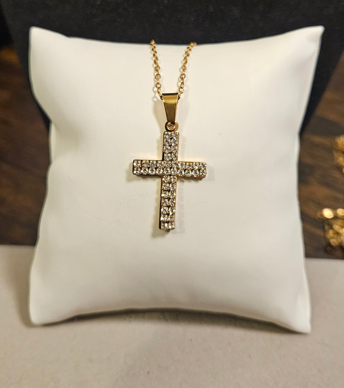 Collier croix zirconium