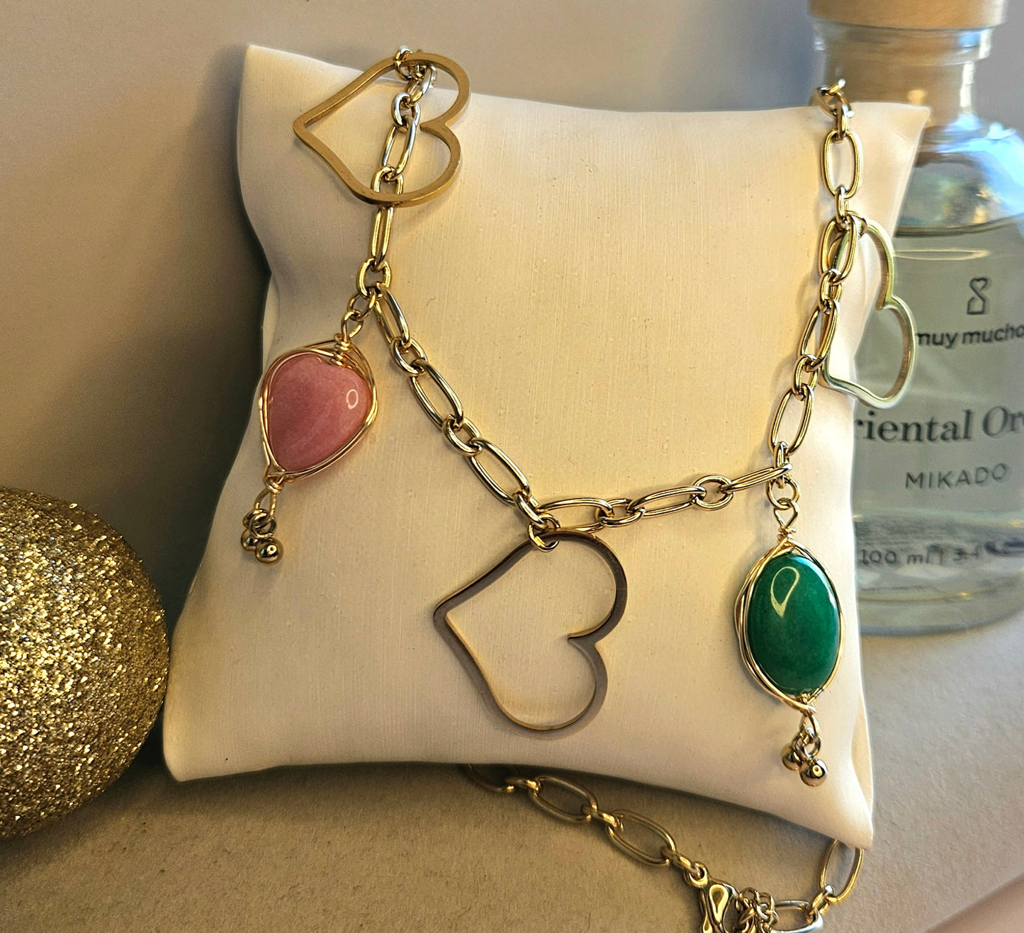 Collier coeur et pierre rose et verte