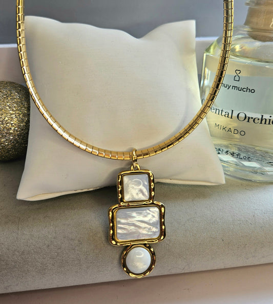Collier nacre
