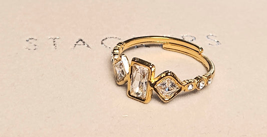 Bague cristal rectangle et 2 carres